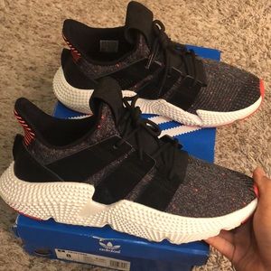 Adidas Prophere sneakers (SIZE 8 MENS)